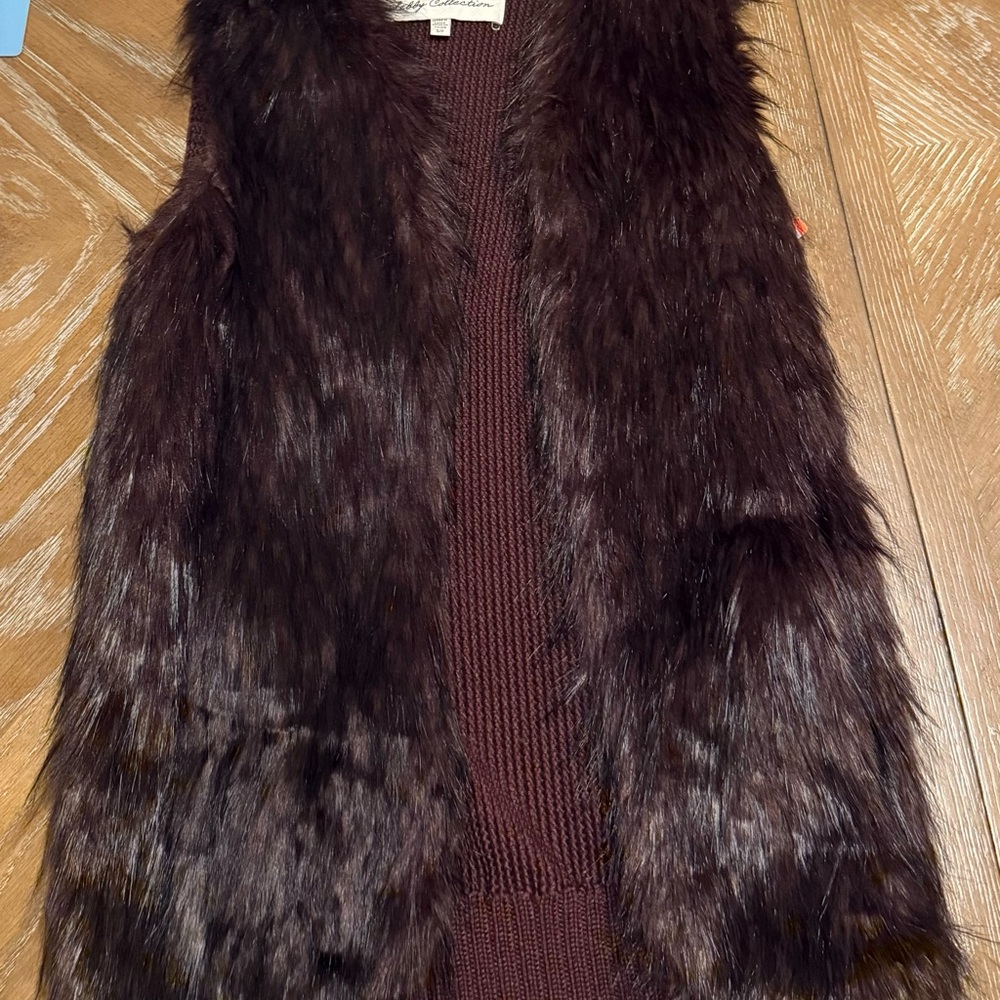 Elegant Faux Fur Vest in Rich Brown